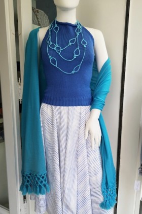 stola con frangia nodi